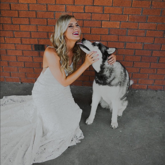 ✨ MAKE AN OFFER ✨ - Picture 1 of 1